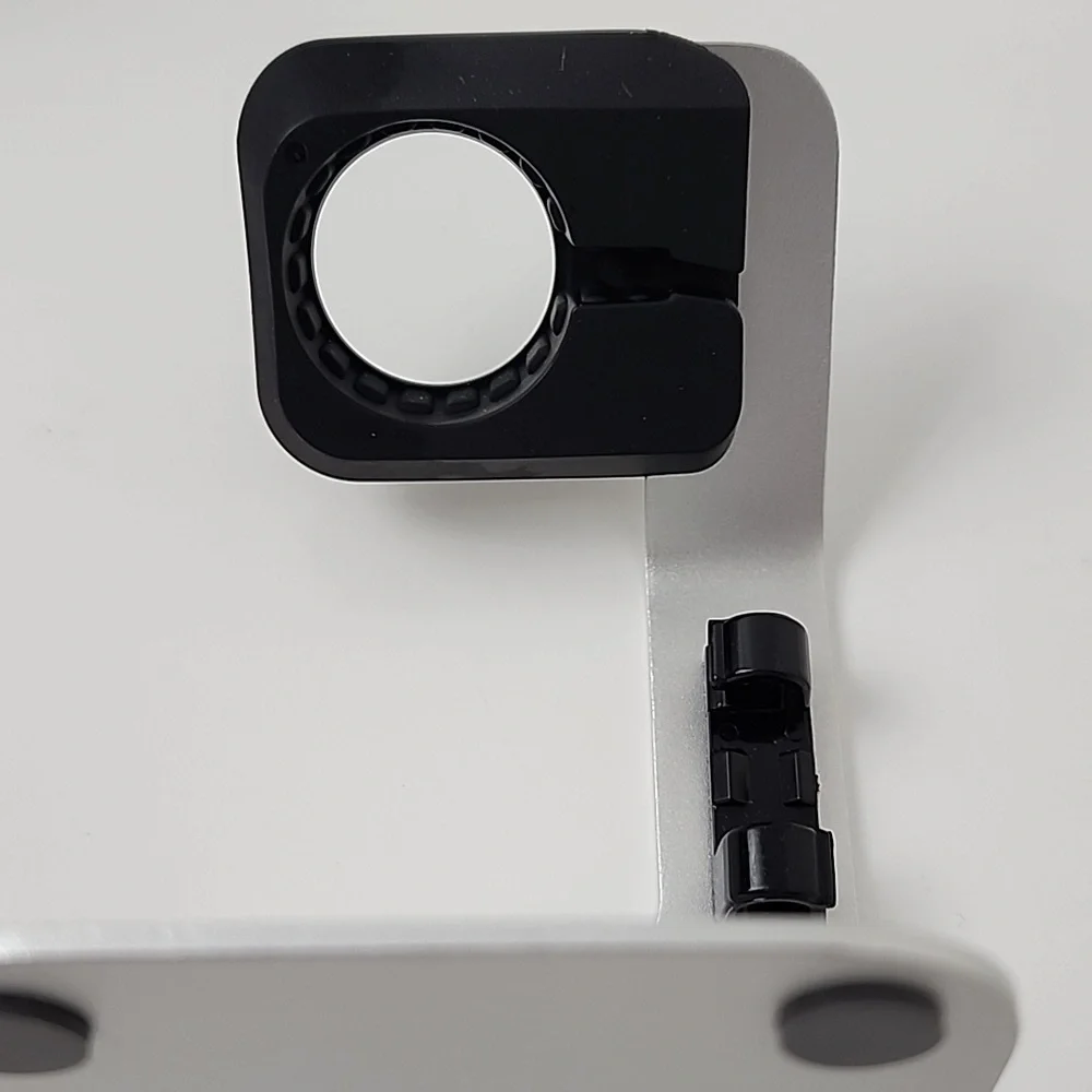 Tranesca Apple Watch Stand Silver
